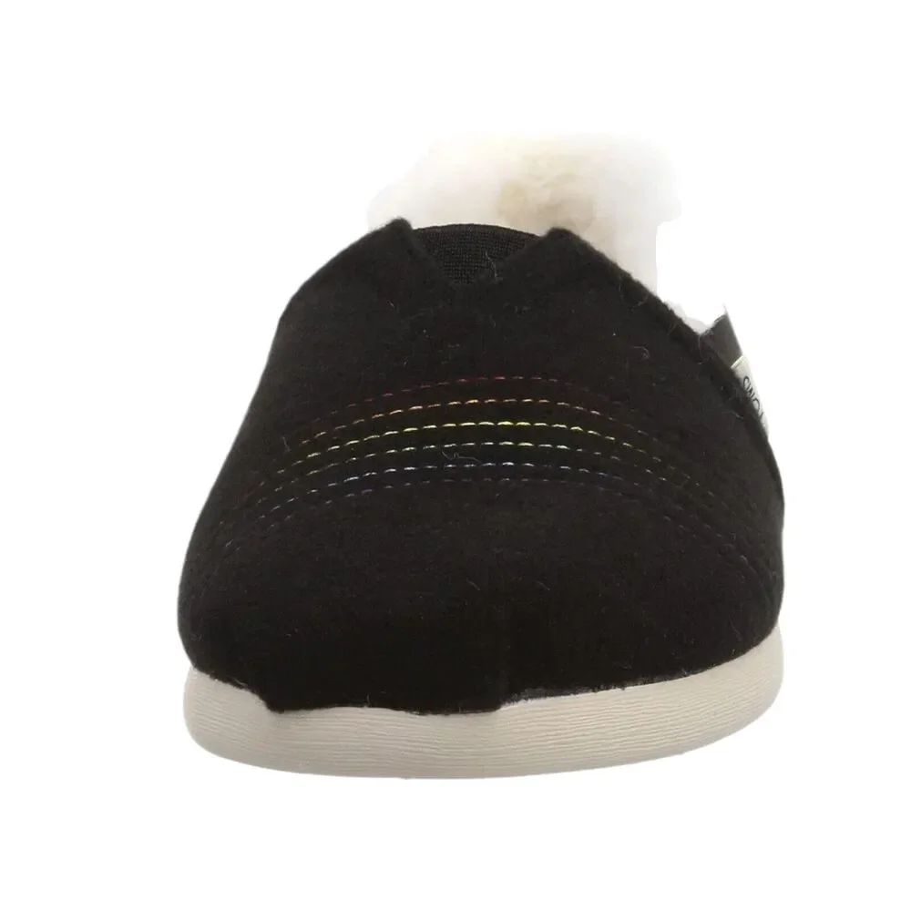 TOMS‎ Shoes Women Size 6.5 Alpagarta Faux Fur Lined Slip-On